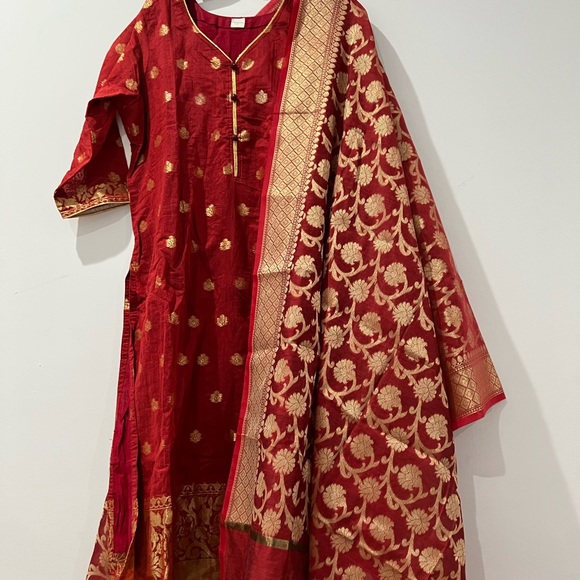 Indian Pakistani Katan salwar Kameez suit - Picture 2 of 4